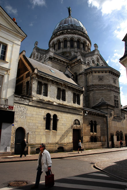 DSC_1629Tours