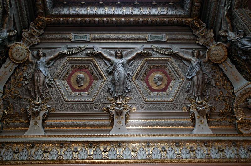 010-ParisLouvre