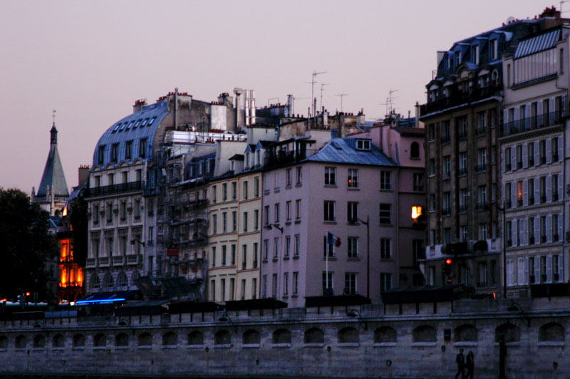180-ParisCrusie