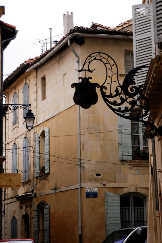 261-Arles