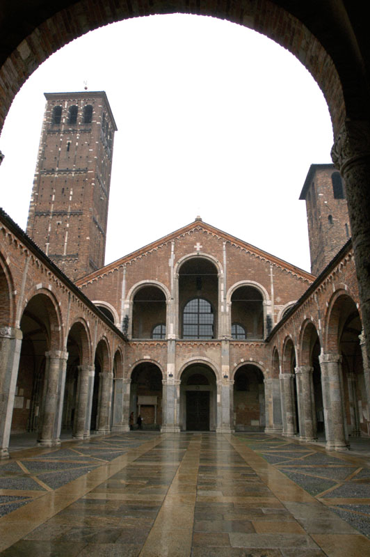544-MilanoAmbrogio